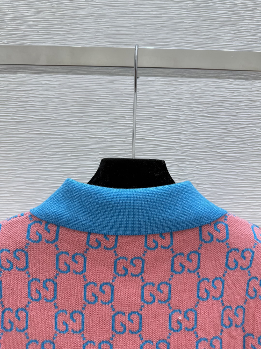 🆕G家🆕 夏季新款 撞色老花字母翻领针织短袖颜色：粉色尺码：36.38.40👉