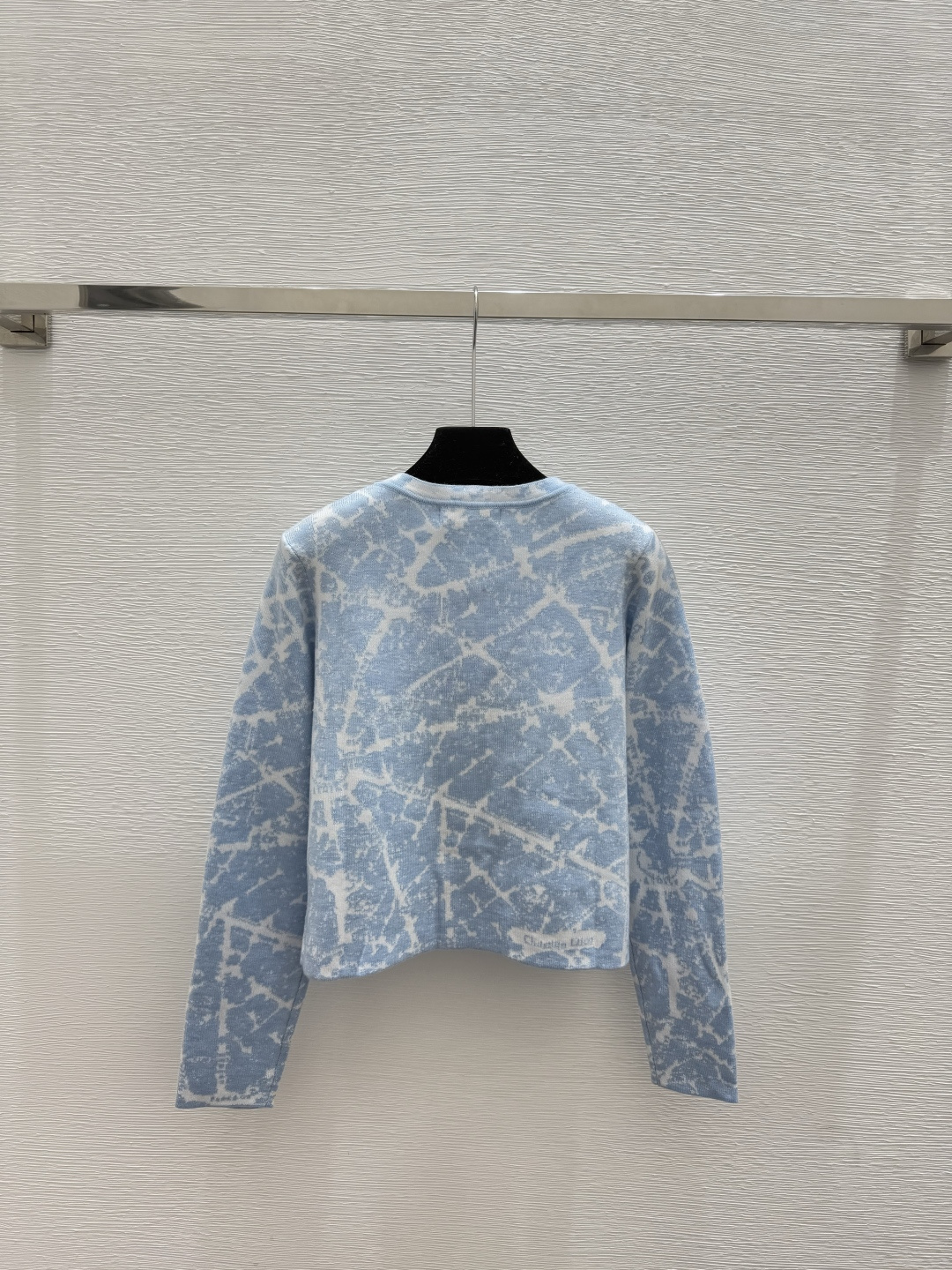 🆕D家🆕 早秋新款 撞色字母提花圆领针织长袖开衫颜色：绿色尺码：36.38.40👉