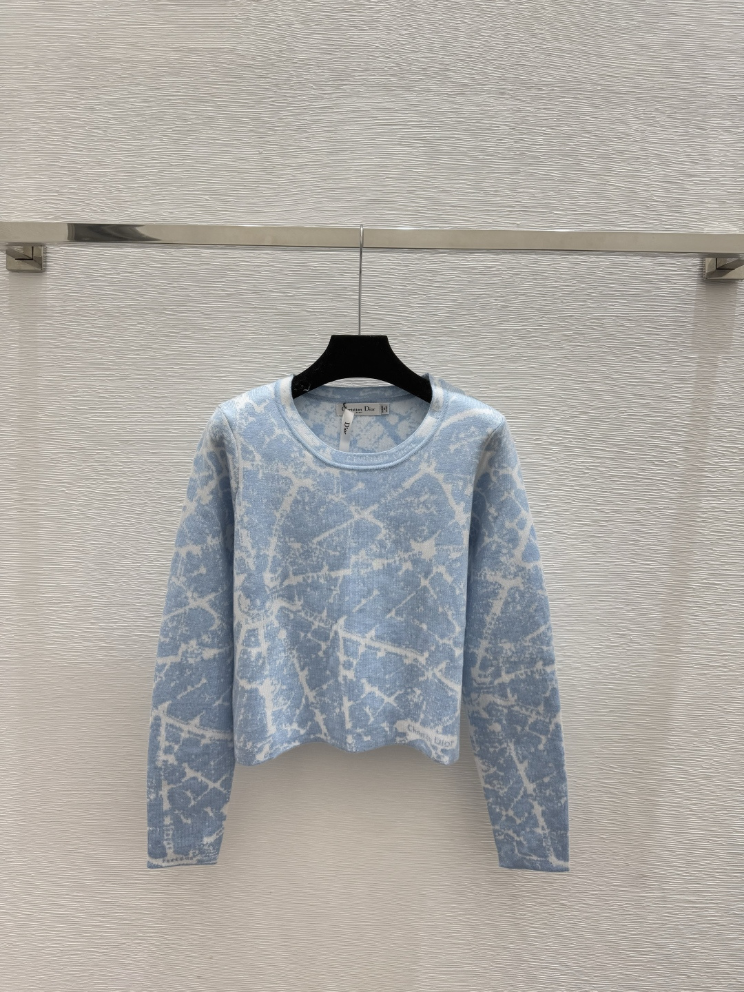 🆕D家🆕 早秋新款 撞色字母提花圆领针织长袖颜色：蓝色尺码：36.38.40👉