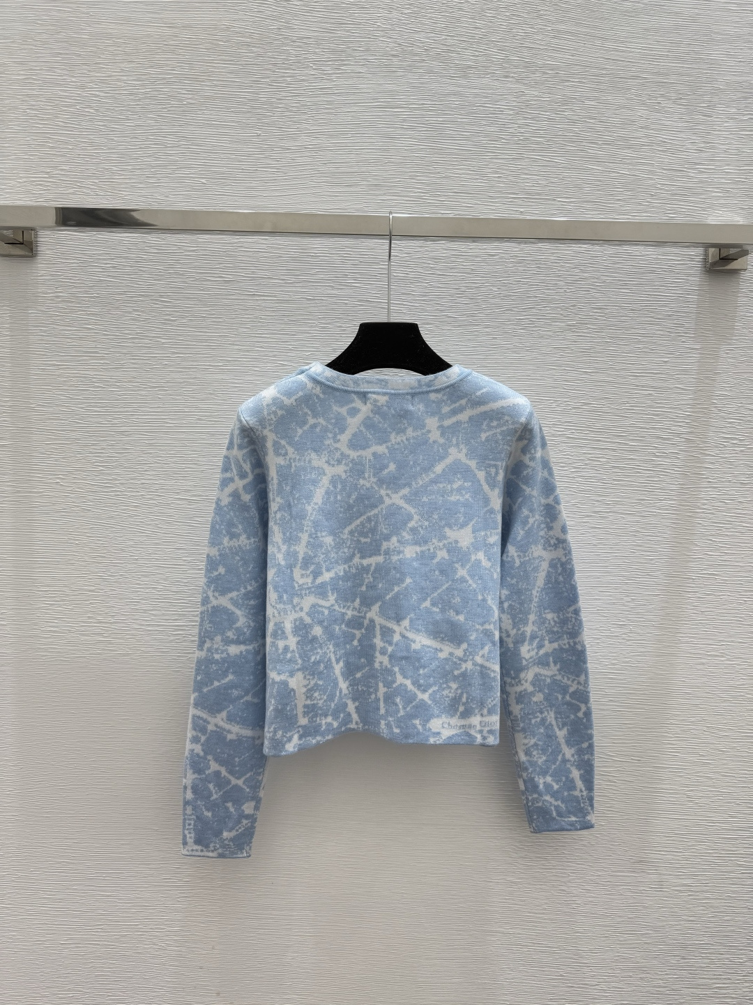 🆕D家🆕 早秋新款 撞色字母提花圆领针织长袖颜色：蓝色尺码：36.38.40👉