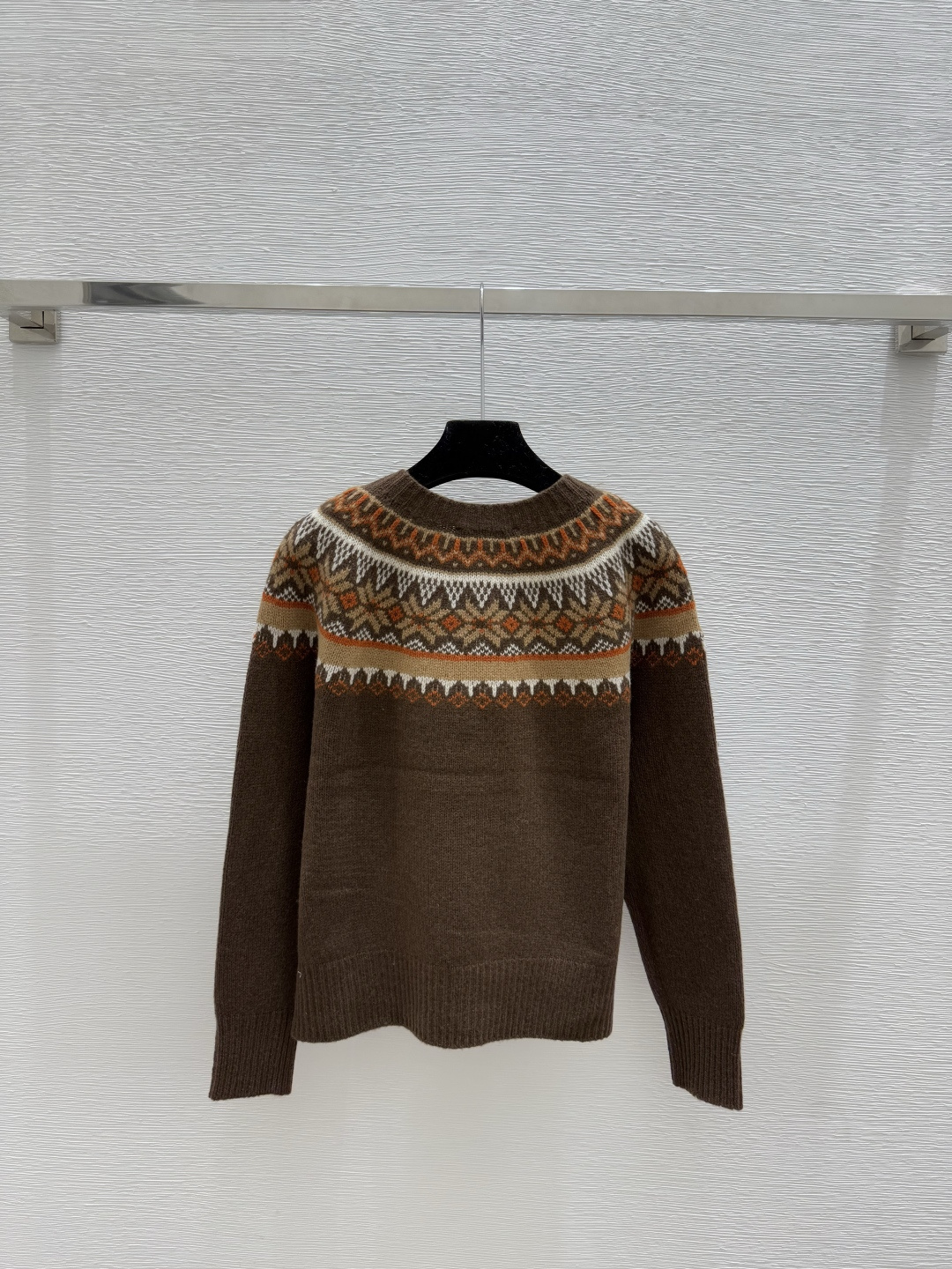 🆕LP家🆕 早秋新款 撞色菱格圆领针织长袖颜色：卡其 咖啡尺码：36.38.40👉