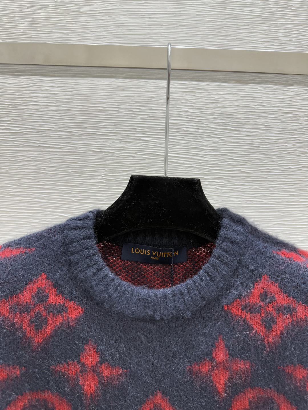 🆕L家🆕 早秋新款 撞色老花字母圆领针织长袖颜色：巴黎尺码：36.38.40👉