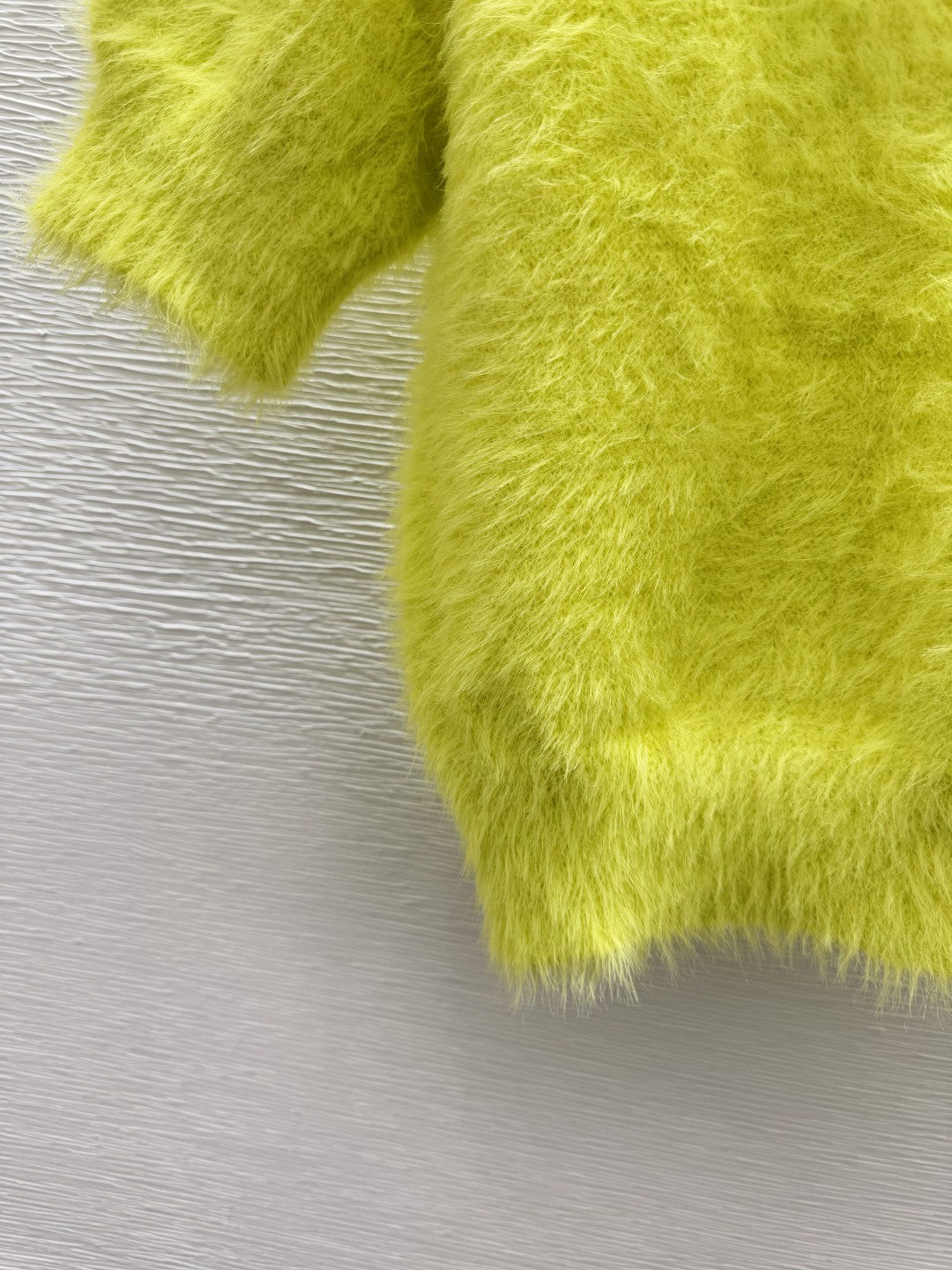 🆕G家🆕 夏季新款 纯色简约翻领针织短袖颜色：绿色尺码：36.38.40👉