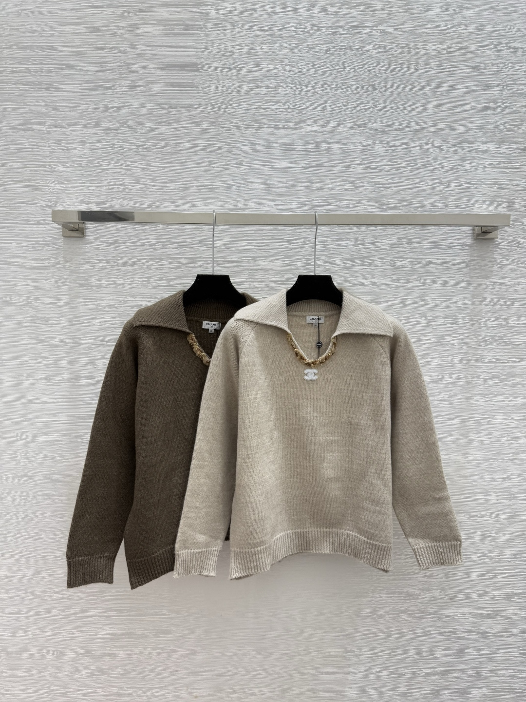 NO:592105,CH Home Early Autumn New Style Solid Color Sequin Lapel Knitted Long Sleeves Color Khaki Coffee Size 36.38.40,,alexander wang19860909CH家 早秋新款 纯色珠片翻领针织长袖 颜色卡其 咖啡 尺码36.38.40,,alexander wang,Women's clothing