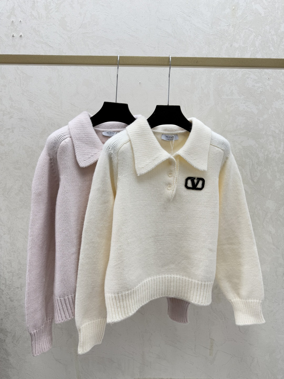 NO:621788,VA Home Early Autumn New Style Solid Color Simple Lapel Knitted Long Sleeve Color White Pink Size 36.38.40,,alexander wang19860909VA家 早秋新款 纯色简约翻领针织长袖 颜色白色 粉色 尺码36.38.40,,alexander wang,Women's clothing