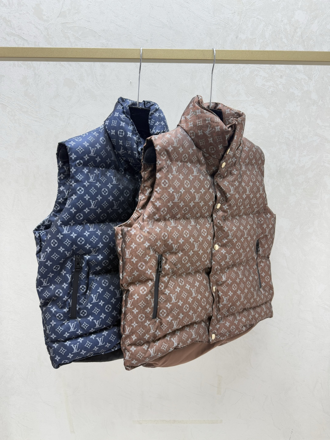 NO:625204,Comes with dust bag L home~actual photos of large quantities,,louis vuitton,alexander wang19860909配防尘袋L家～大货实拍图,,louis vuitton,alexander wang,Women's clothing