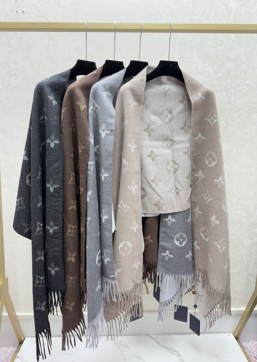 NO:663238,L family ~ real photos of large products, louis vuitton,  19860909L家～大货实拍图,,louis vuitton, ,Women's clothing