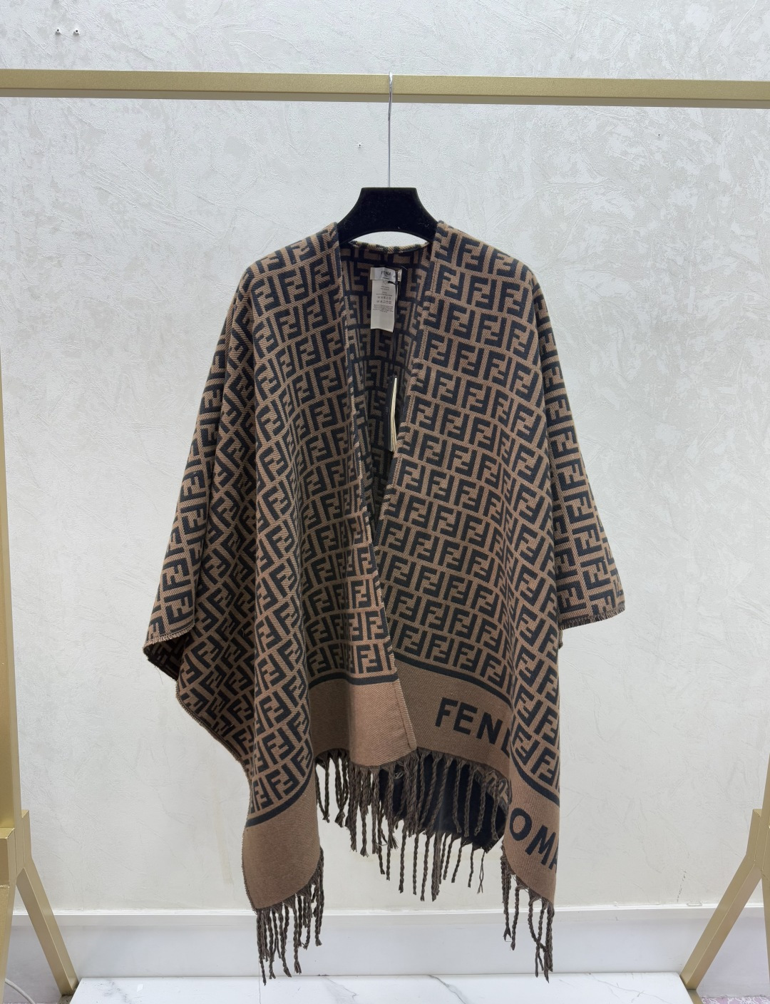 NO:663282,F family ~ real photos of large products,, fendi,  19860909F家～大货实拍图,,fendi, ,Women's clothing