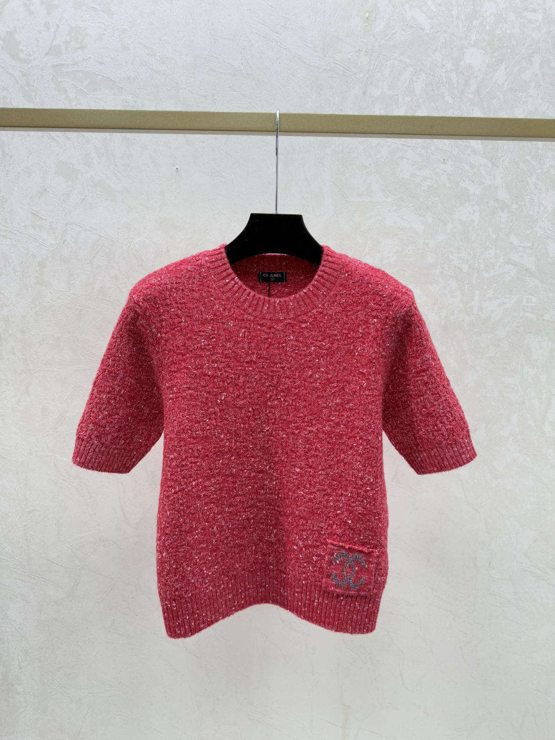 NO:667182,CH Home Early Spring New Style Solid Color Simple Round Neck Knitted Short Sleeves Color Rose Pink Black Size 36.38.40, T-shirt,  19860909CH家 早春新款 纯色简约圆领针织短袖 颜色玫红色 粉色 黑色 尺码36.38.40,,T-shirt, ,Women's clothing