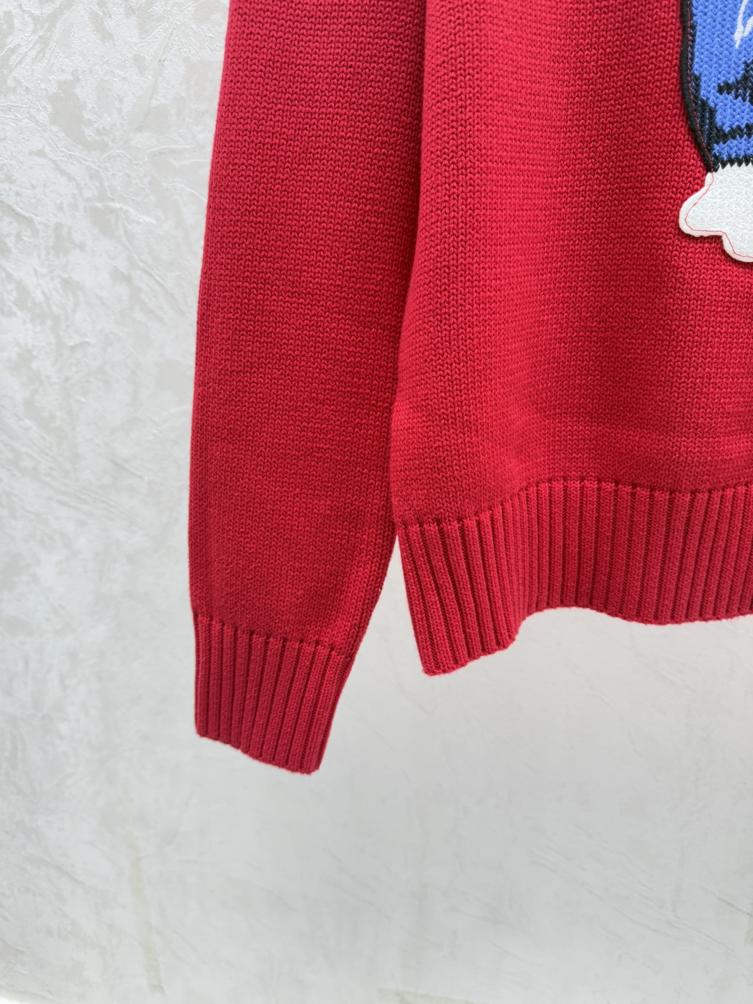 🆕PO家🆕 早秋新款 撞色小熊提花圆领针织长袖颜色：红色尺码：36.38.40👉