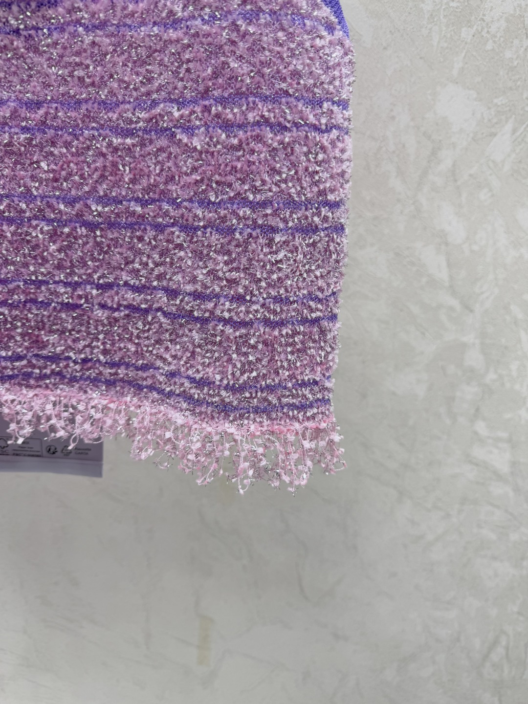 🆕CH家🆕 早秋新款 撞色提花流苏针织吊带颜色：紫色 黑色 蓝色尺码：36.38.40👉