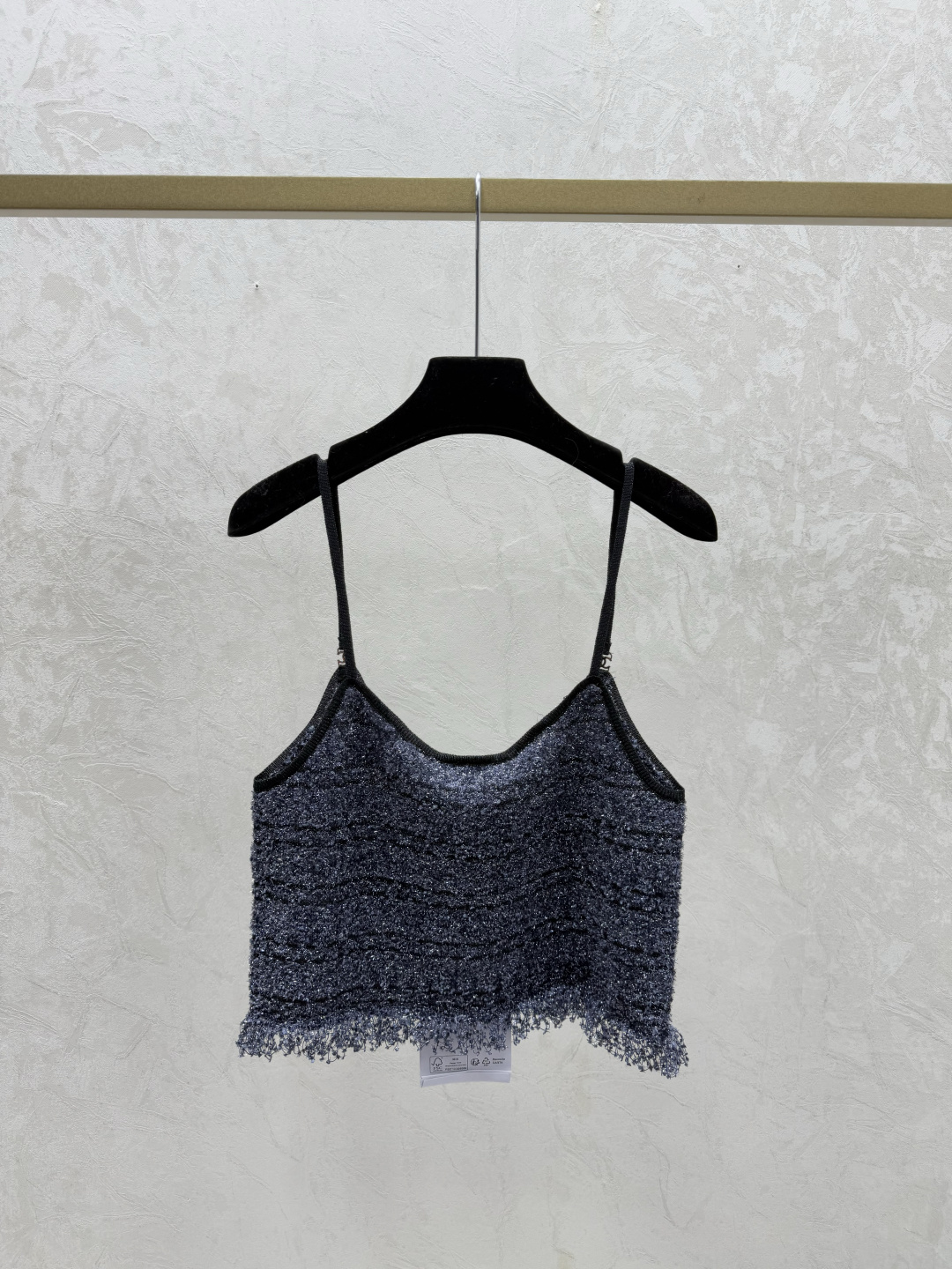 🆕CH家🆕 早秋新款 撞色提花流苏针织吊带颜色：紫色 黑色 蓝色尺码：36.38.40👉