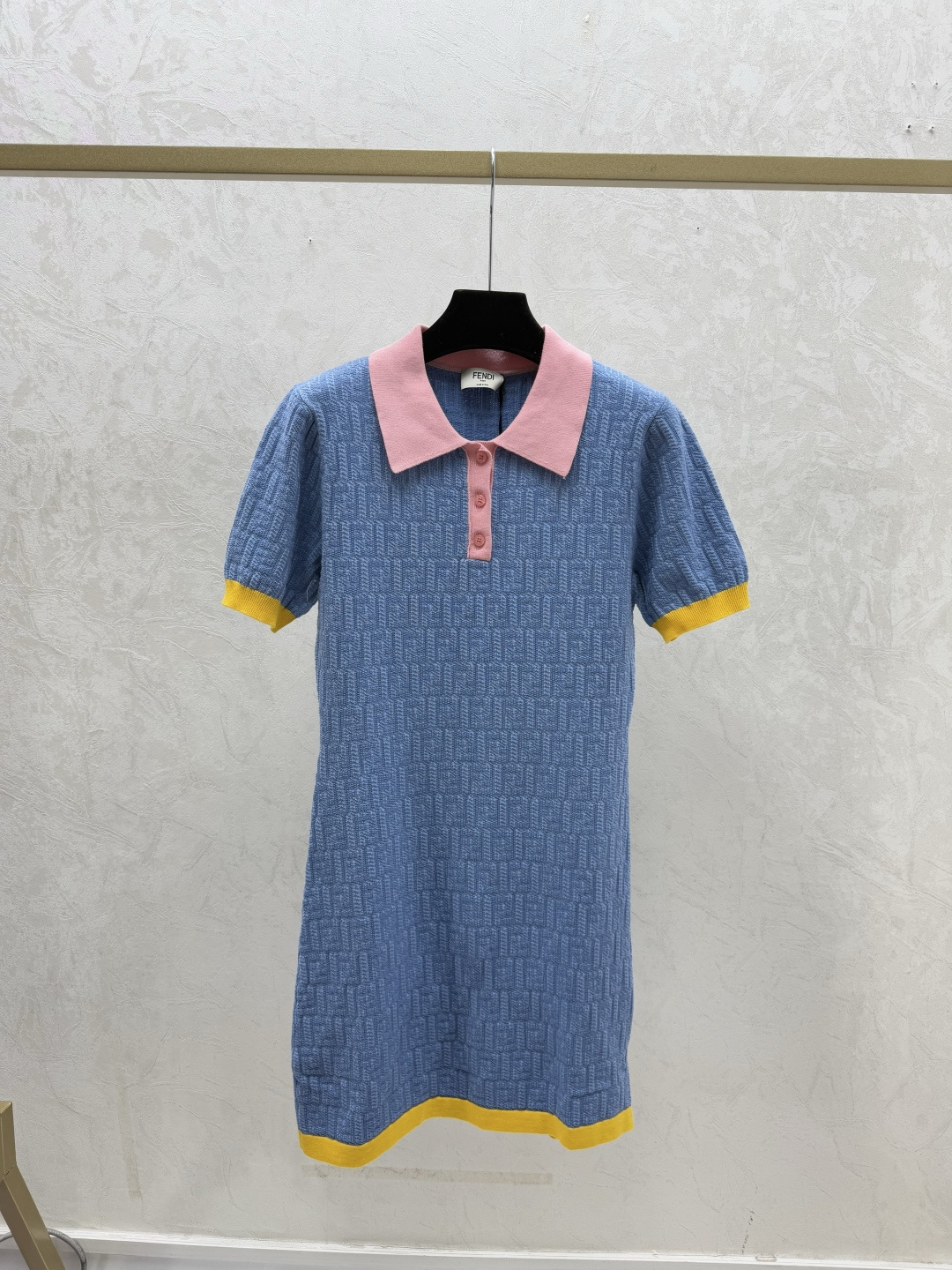 NO:687596,F family~real photos of large products,,fendi,19860909F家～大货实拍图,,fendi,,Women's clothing