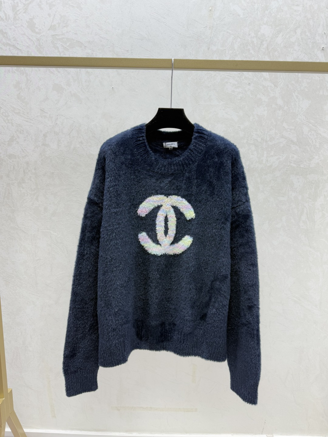 NO:695811,CH Home Early Autumn New Style Contrast Letter Jacquard Round Neck Knitted Long Sleeve Color Royal Blue Size 36.38.40,,19860909CH家 早秋新款 撞色字母提花圆领针织长袖 颜色宝蓝 尺码36.38.40,,,Women's clothing