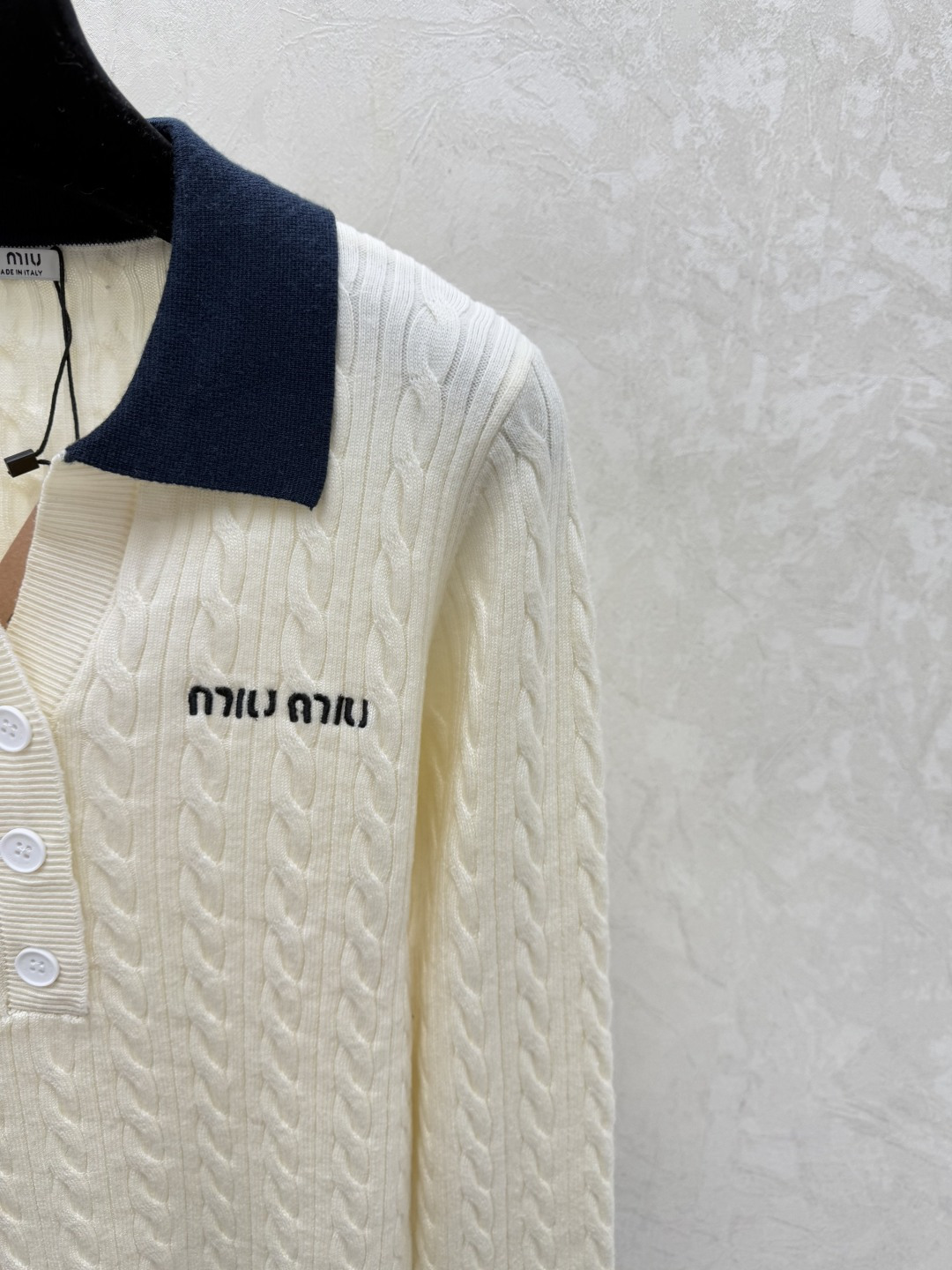 Miu Miu M家 早秋新款 撞色翻领针织长袖