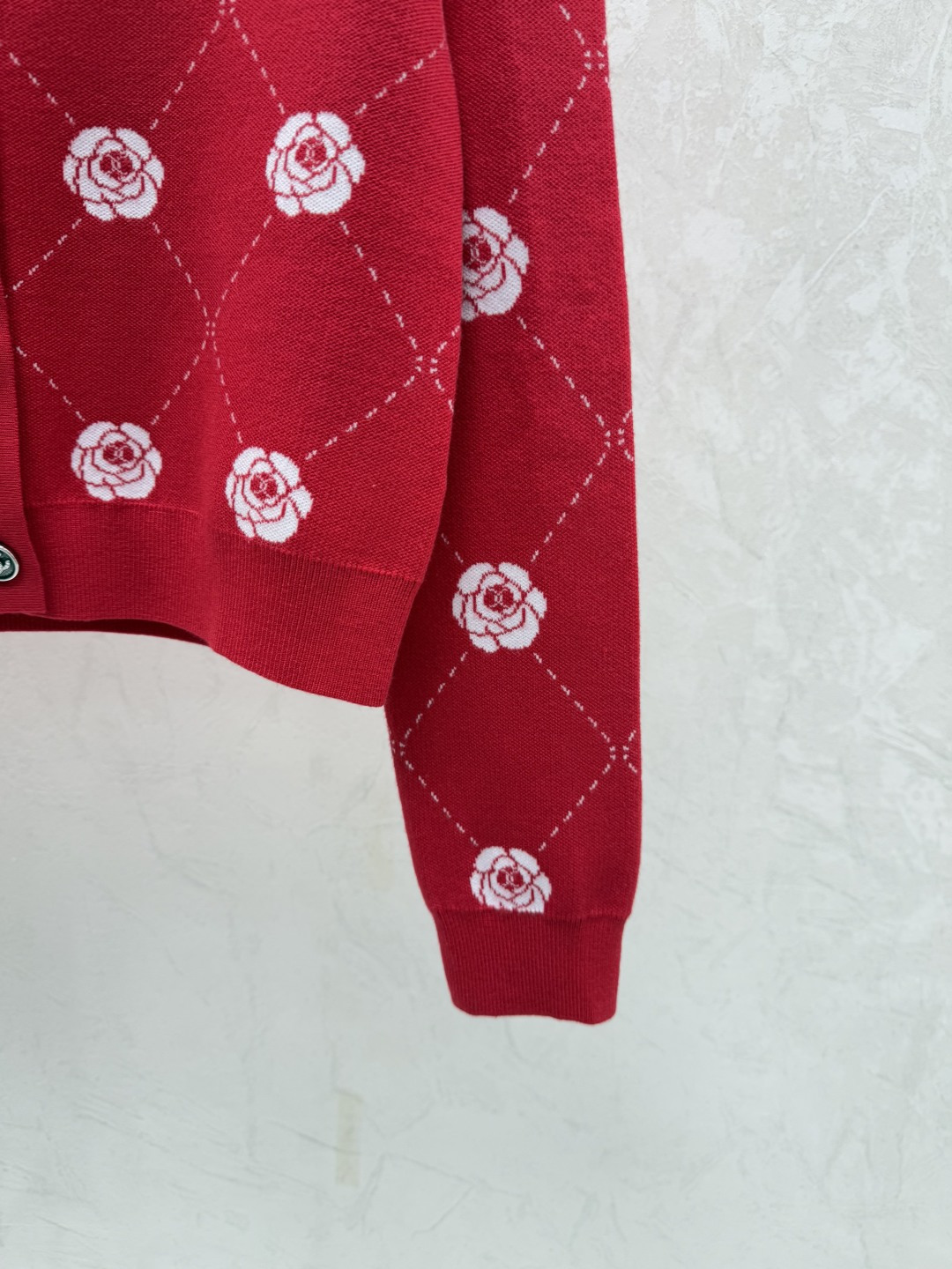 Chrome Hearts CH家 早秋新款 撞色山茶花V领针织长袖开衫