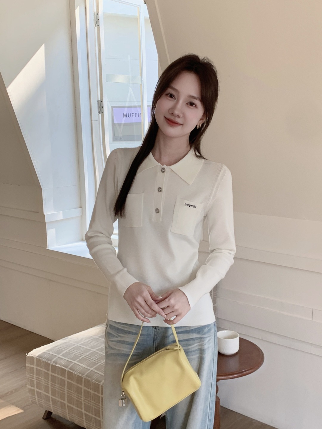 Miu Miu M家 早秋新款 纯色翻领针织长袖
