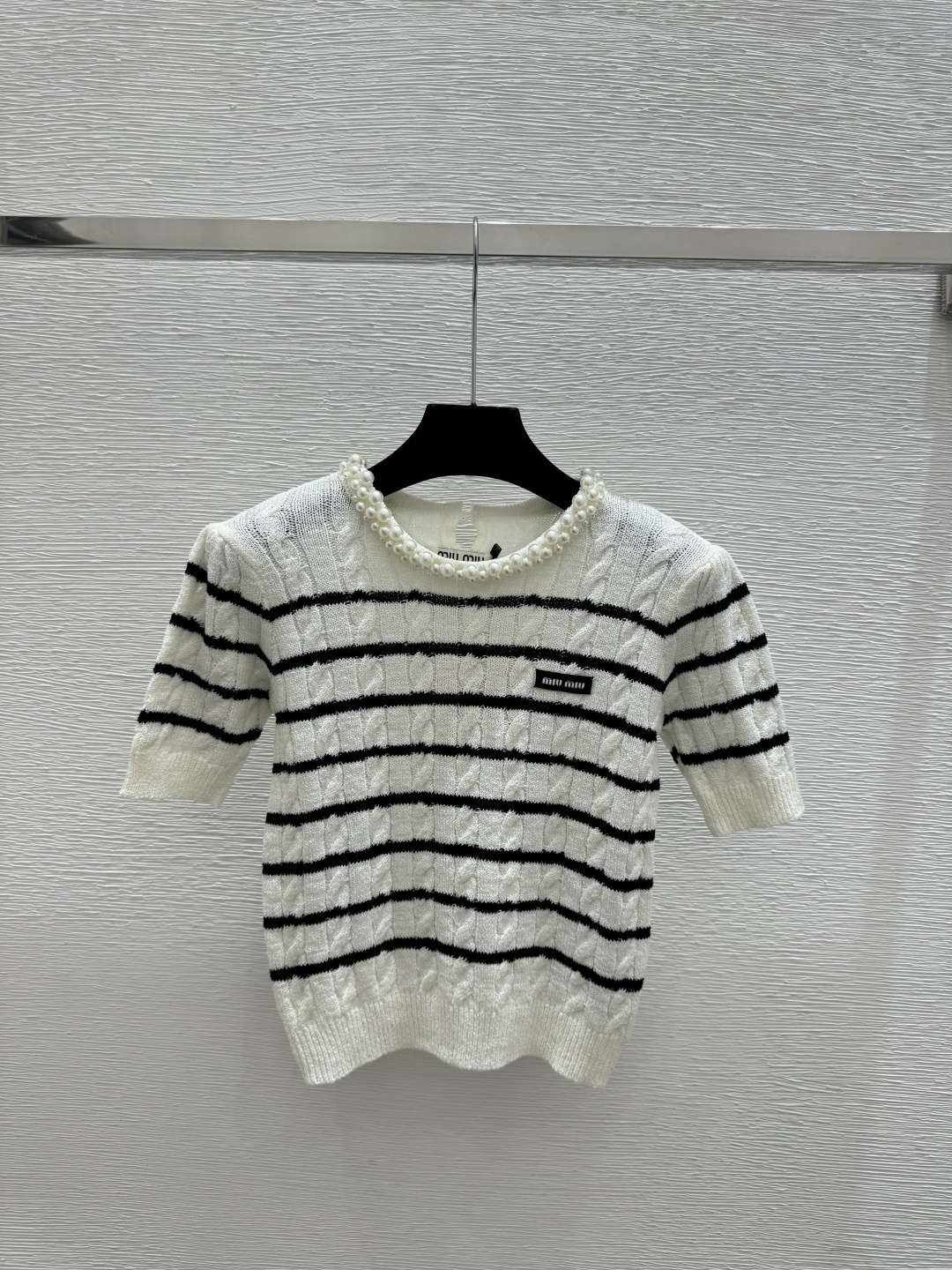 Miu Miu M家 早春新款 撞色条纹钉珠圆领针织短袖