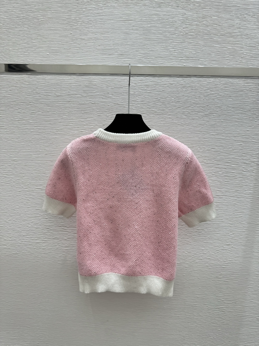 Prada P家 早春新款 撞色字母珠片圆领针织短袖
