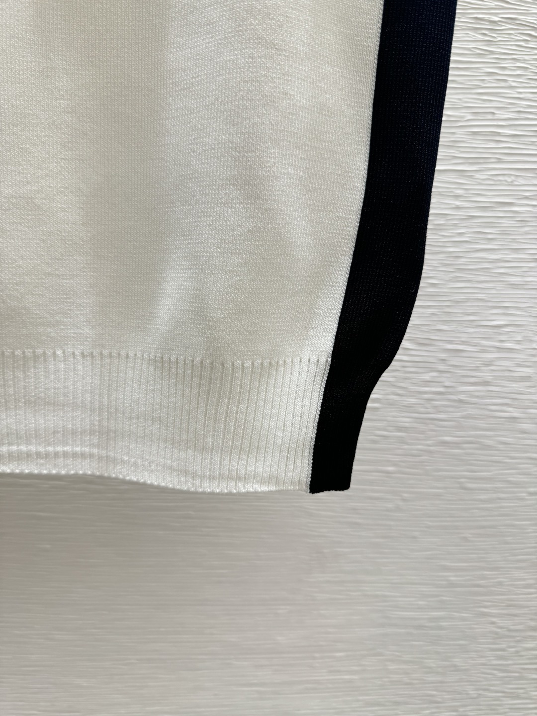 Unknown VA家 早春新款 撞色花卉钉珠圆领针织背心