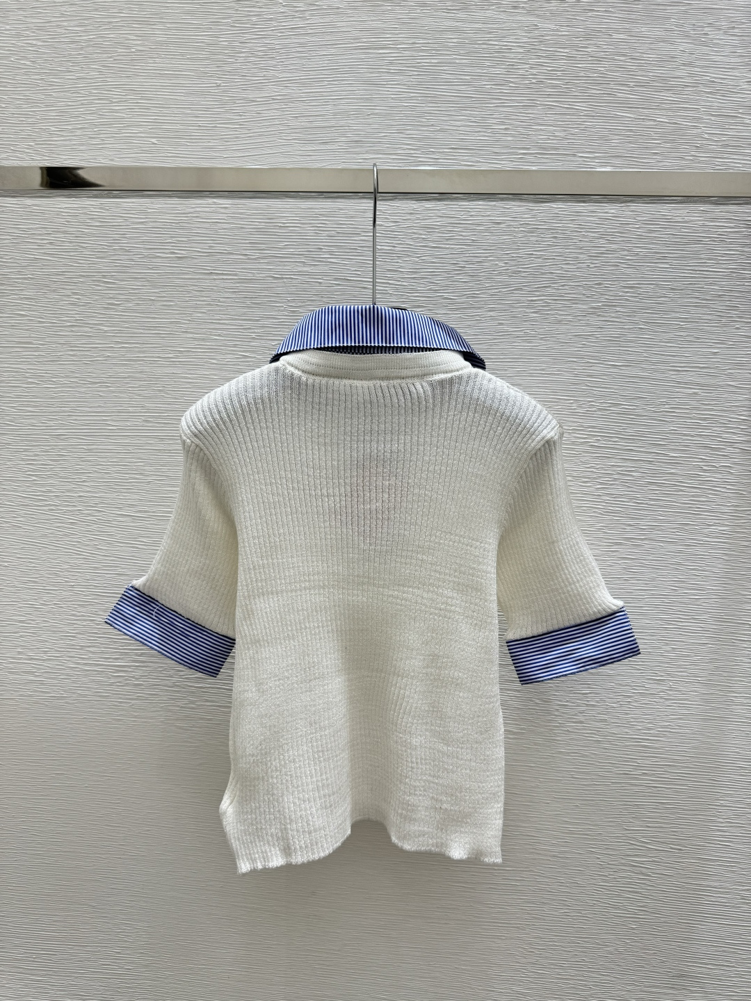 Miu Miu M家 早春新款 撞色翻领简约针织短袖