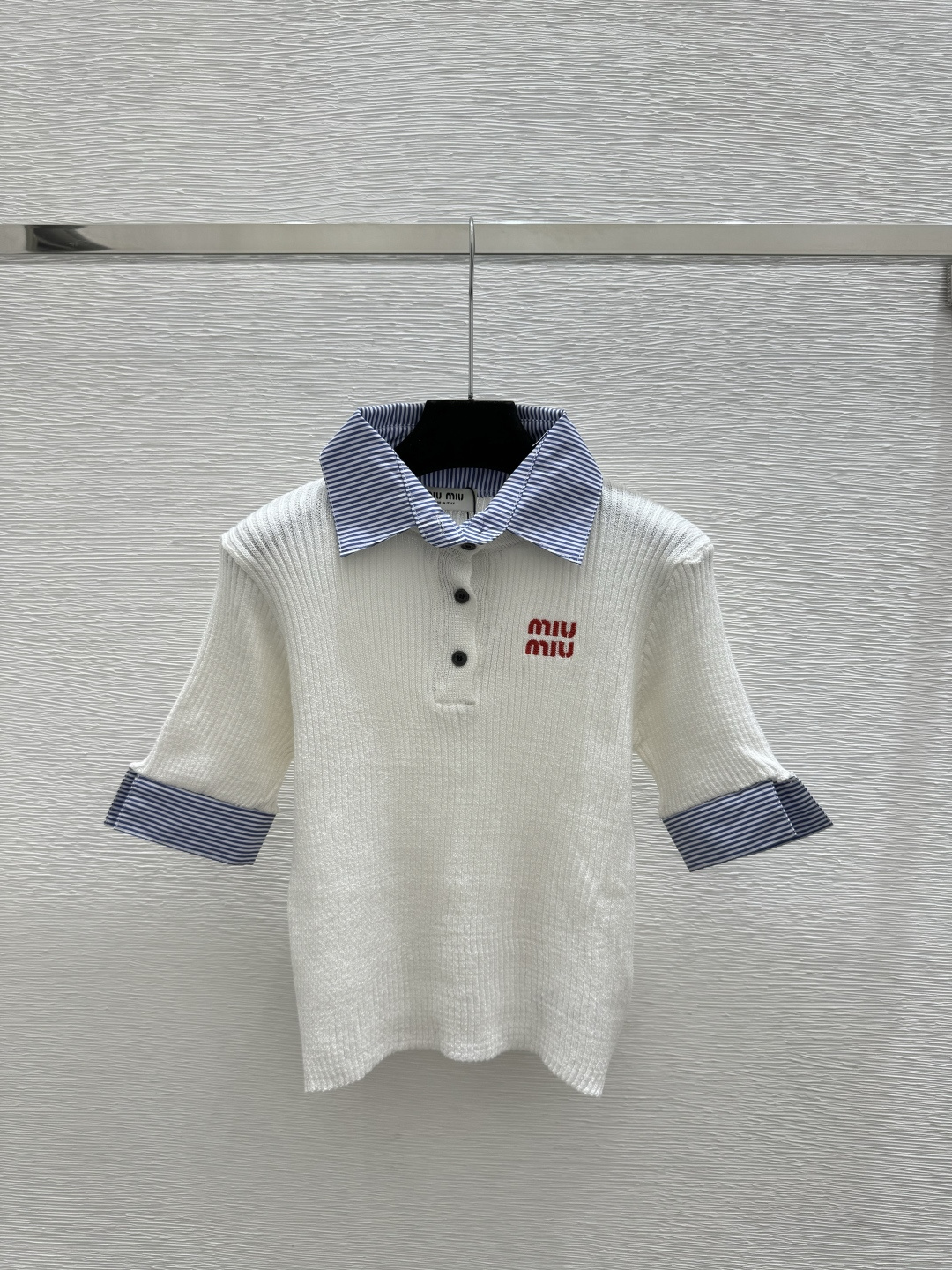 Miu Miu M家 早春新款 撞色翻领简约针织短袖
