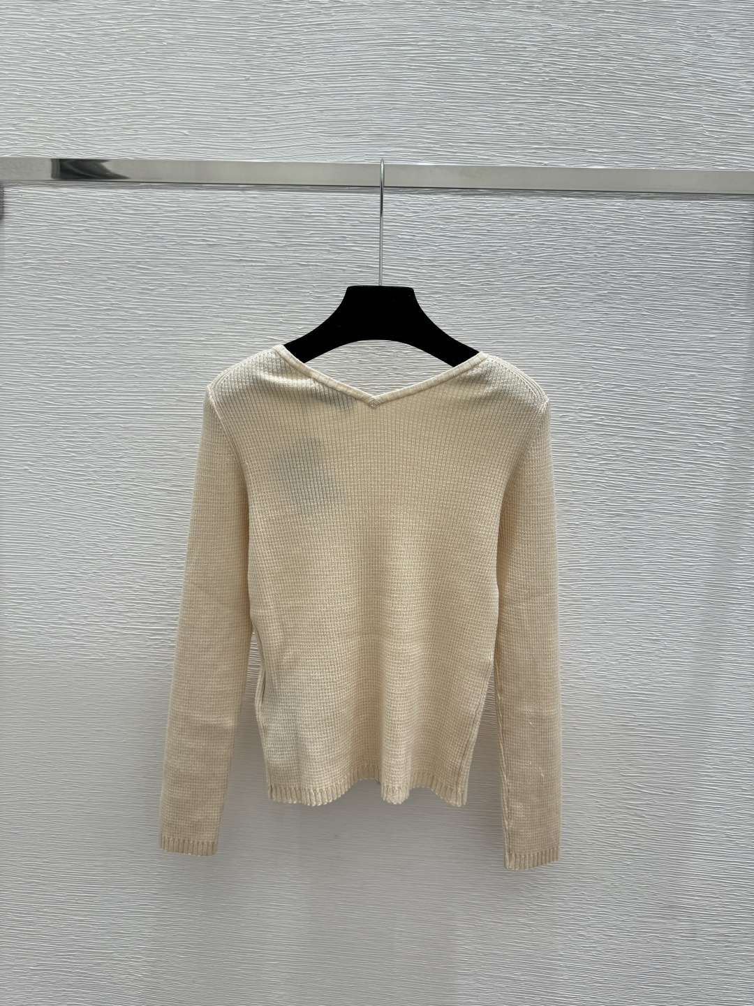 Miu Miu M家 早春新款 纯色简约针织长袖