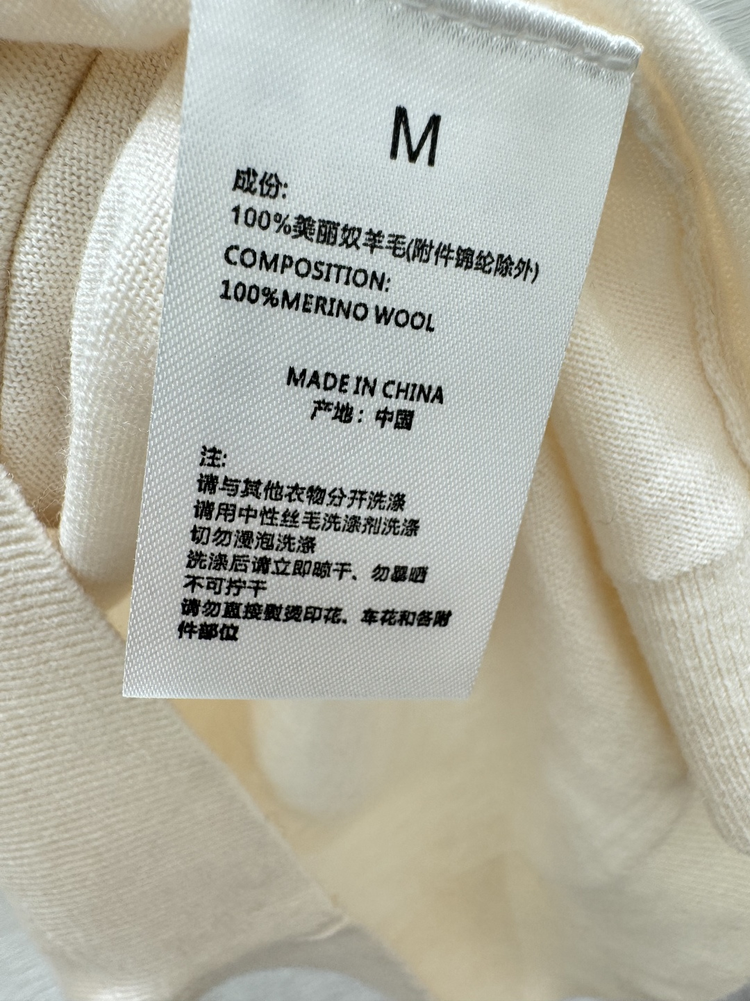Prada LP家 早春新款 纯色简约圆领针织背心
