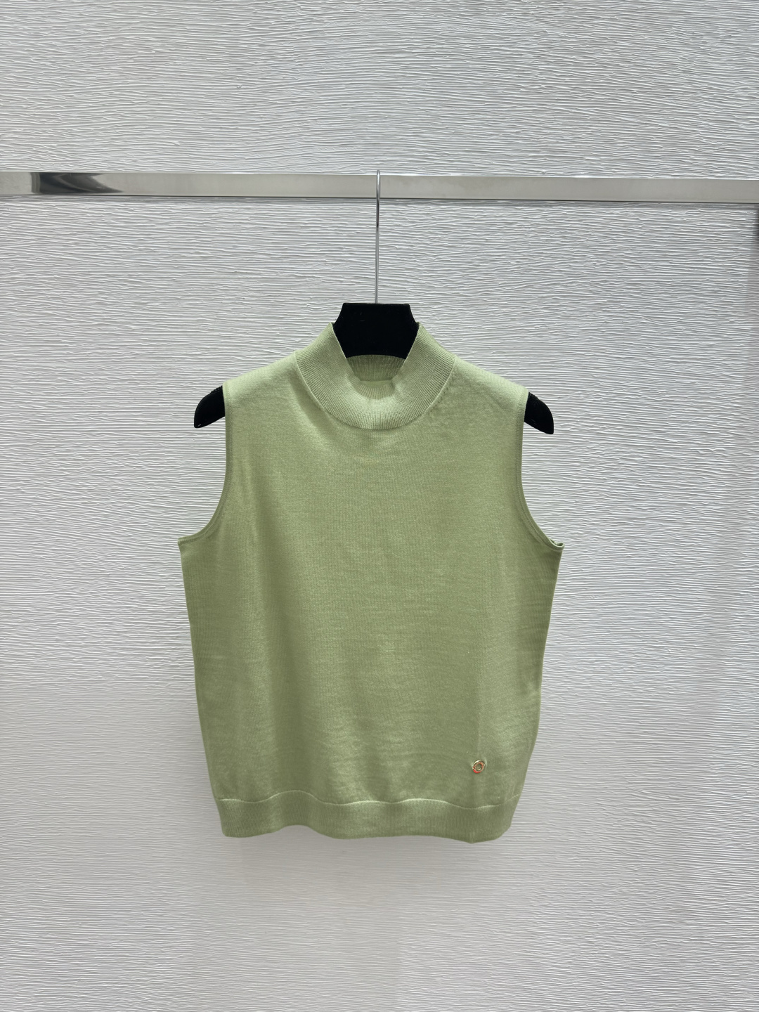 Prada LP家 早春新款 纯色简约圆领针织背心