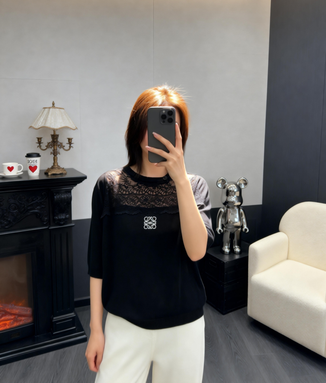 🆕LO家🆕 早春新款 纯色花卉蕾丝针织短袖颜色：白色 紫色 黑色尺码：36.38.40