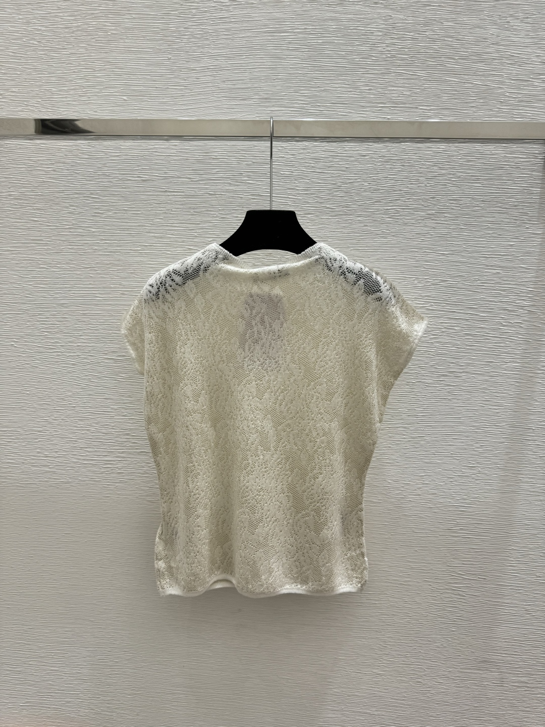 🆕D家🆕 早春新款 纯色花卉圆领针织背心颜色：白色 灰色 黑色尺码：36.38.40