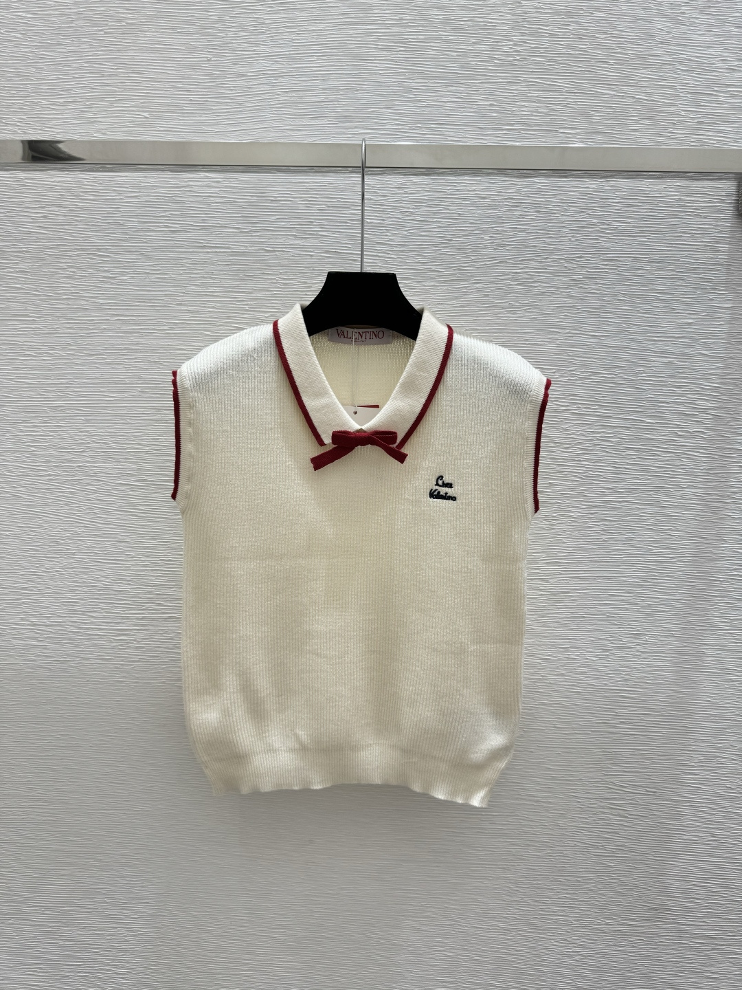 🆕VA家🆕 早春新款 撞色蝴蝶结翻领针织背心颜色：白色 尺码：36.38.40