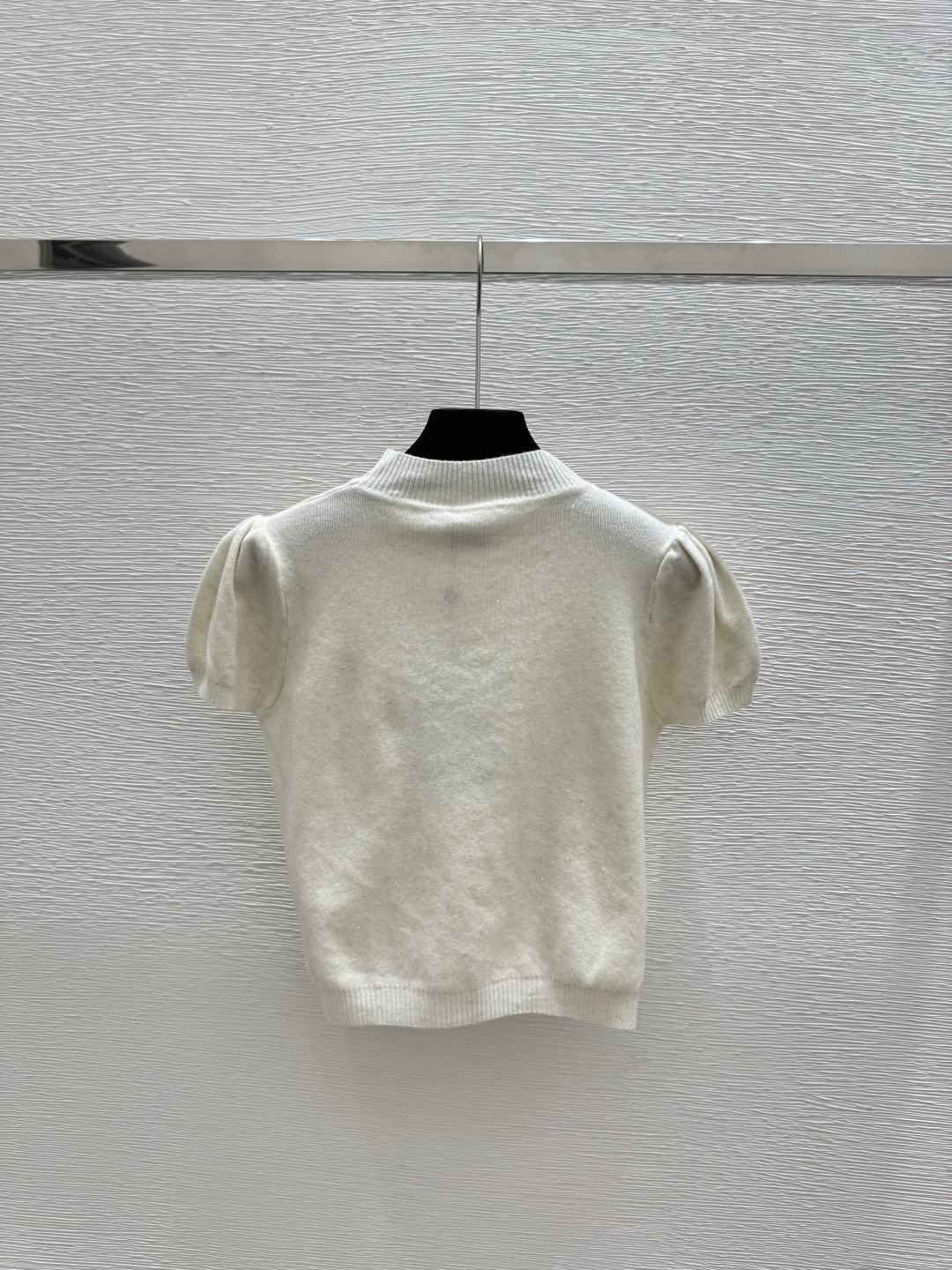 🆕CH家🆕 早春新款 纯色简约针织短袖颜色：白色 灰色尺码：36.38.40