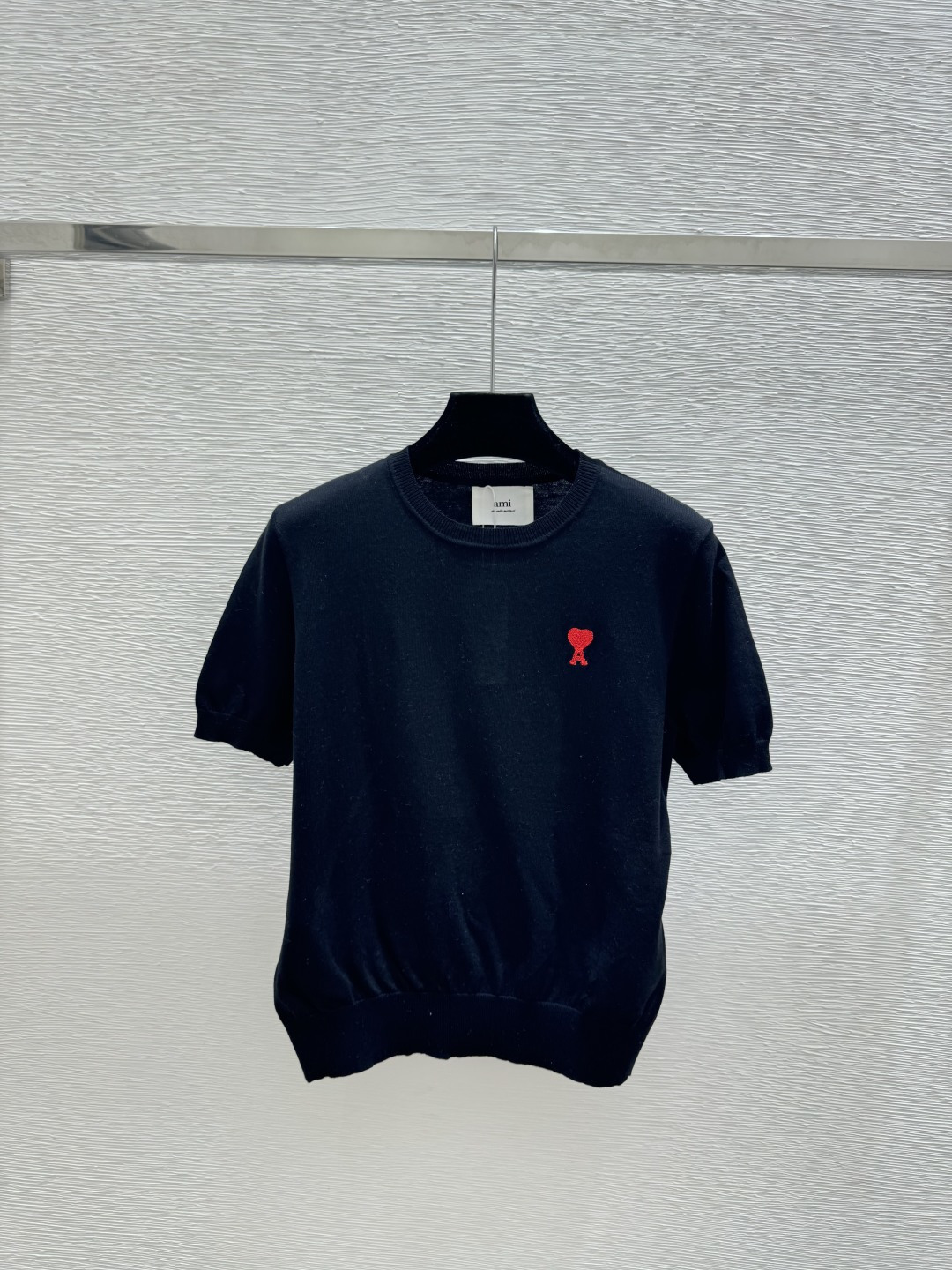 🆕AMI家🆕 早春新款 纯色简约圆领针织短袖颜色：黄色 咖啡 宝蓝尺码：36.38.40