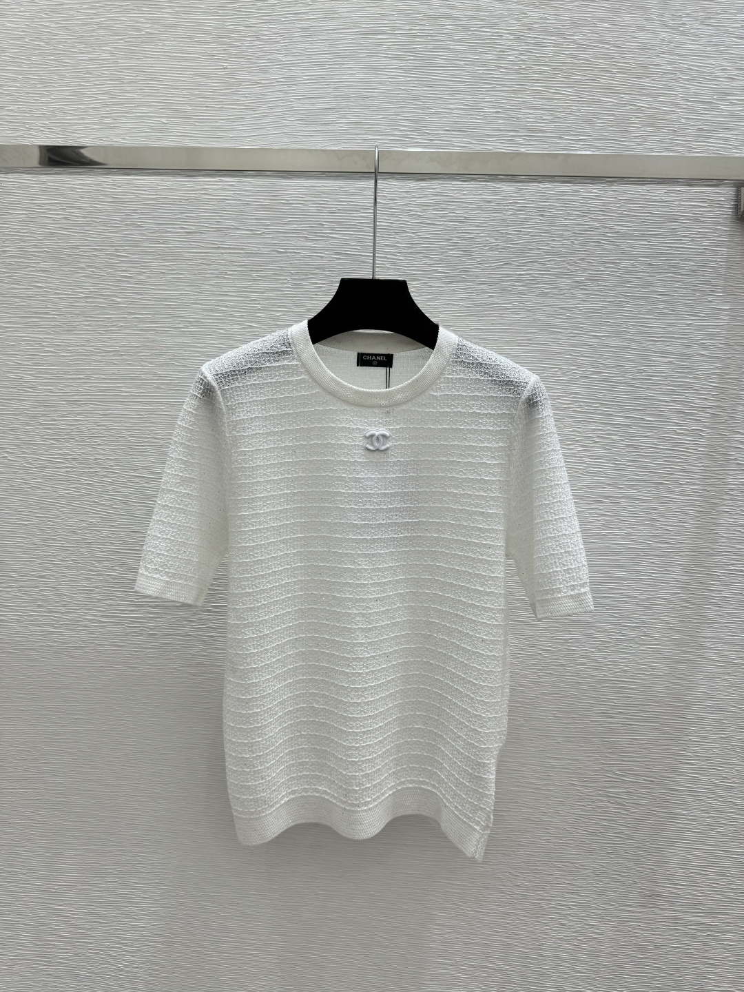 🆕CH家🆕 早春新款 纯色简约圆领针织短袖颜色：白色 粉色 黑色尺码：36.38.40