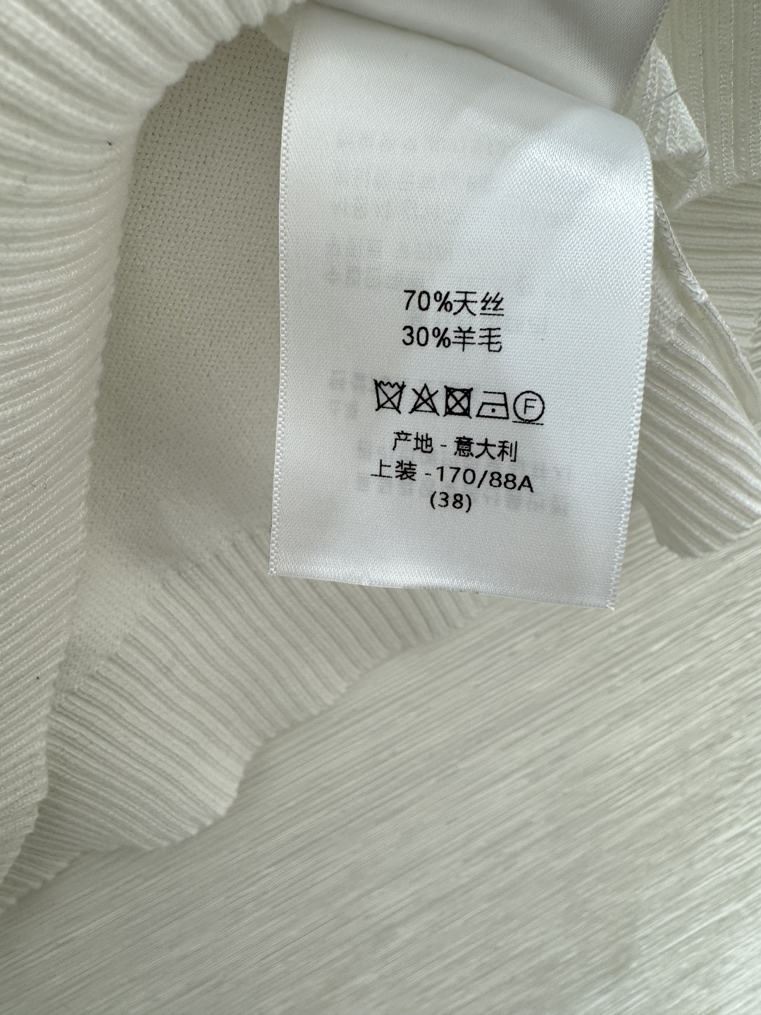 🆕D家🆕 早春新款 撞色花卉圆领针织短袖颜色：白色 粉色尺码：36.38.40
