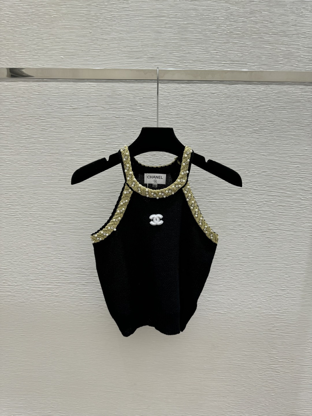 🆕CH家🆕 早春新款 撞色重工钉珠针织背心颜色：白色 黑色尺码：36.38.40