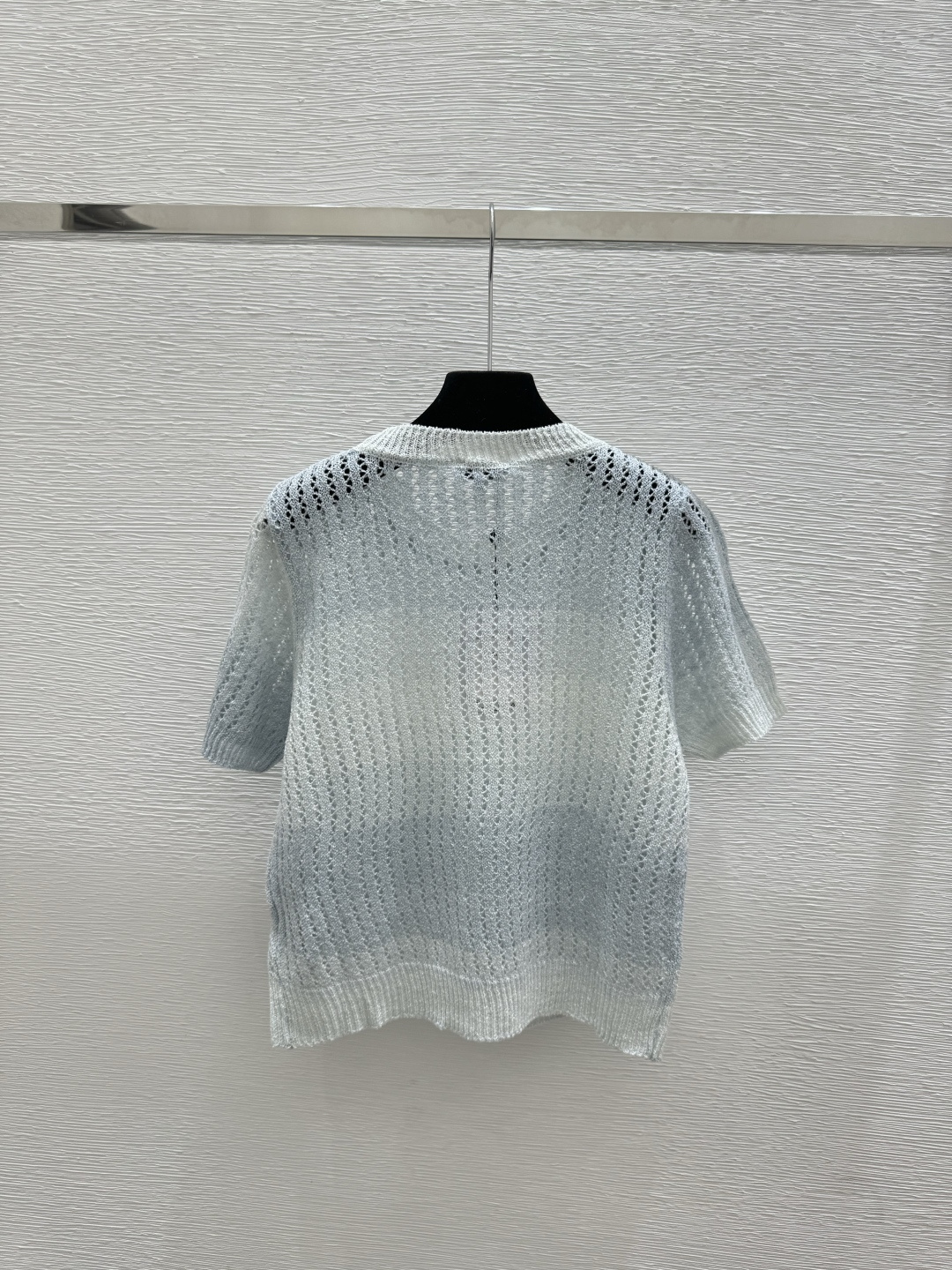 🆕CH家🆕 早春新款 纯色珠片镂空圆领针织短袖颜色：粉色 蓝色尺码：36.38.40