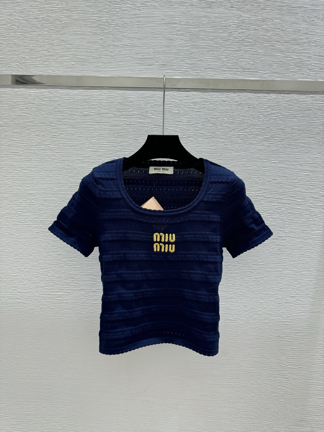 🆕M家🆕 早春新款 纯色简约镂空圆领针织短袖颜色：白色 宝蓝尺码：36.38.40