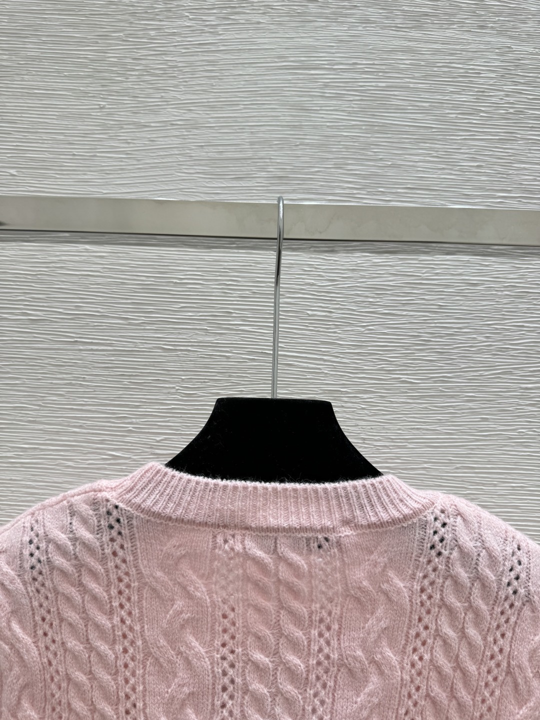 🆕D家🆕 早春新款 撞色花卉圆领针织短袖颜色：粉色尺码：36.38.40
