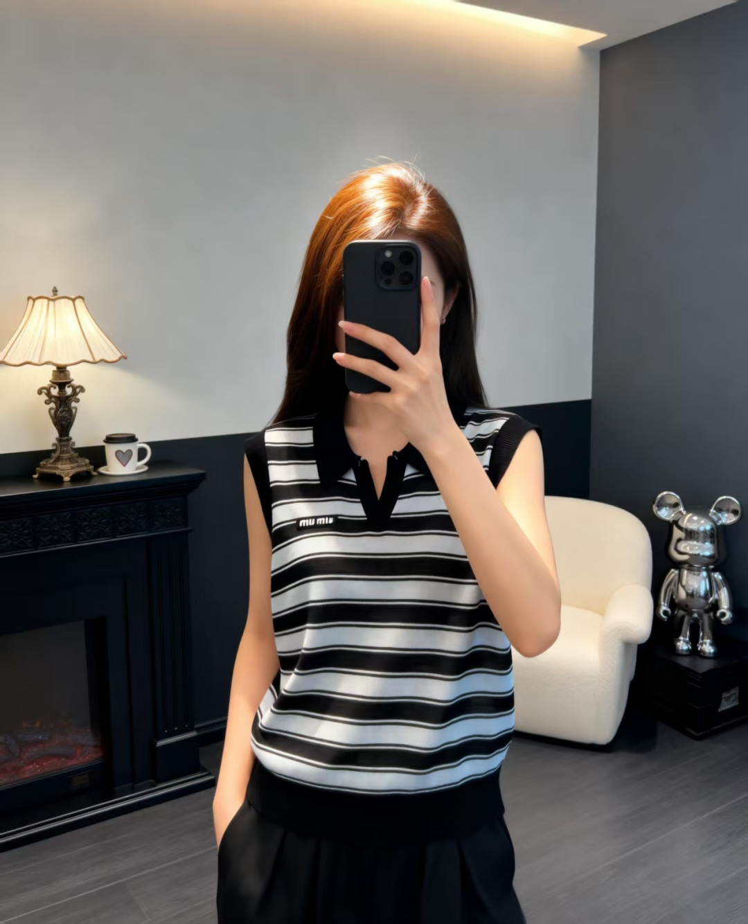 🆕M家🆕 早春新款 撞色条纹翻领针织背心颜色：白色 黑色尺码：36.38.40