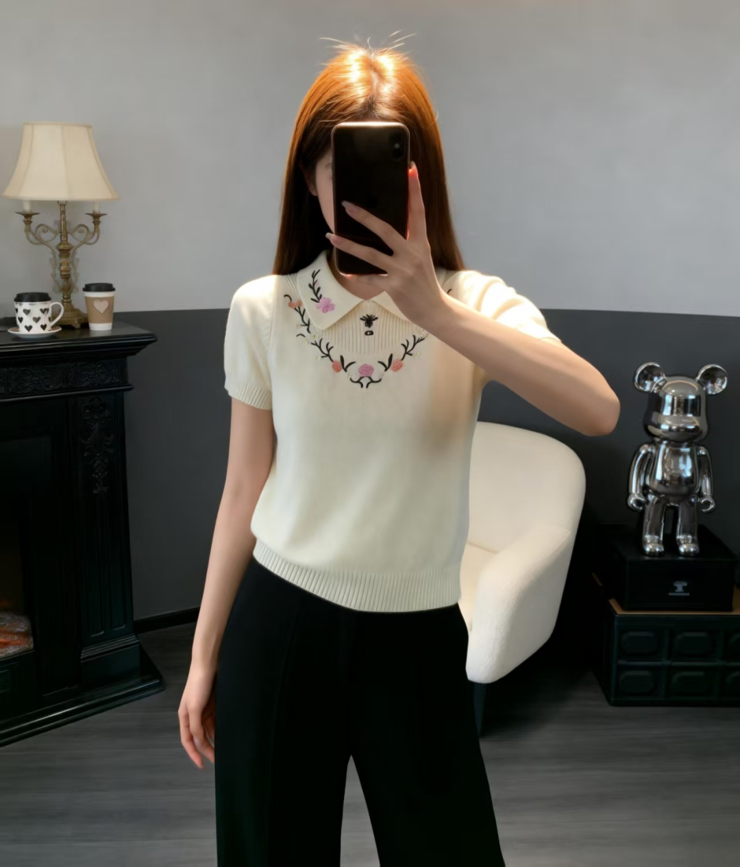 🆕D家🆕 早春新款 撞色花卉翻领针织短袖颜色：白色 宝蓝尺码：36.38.40