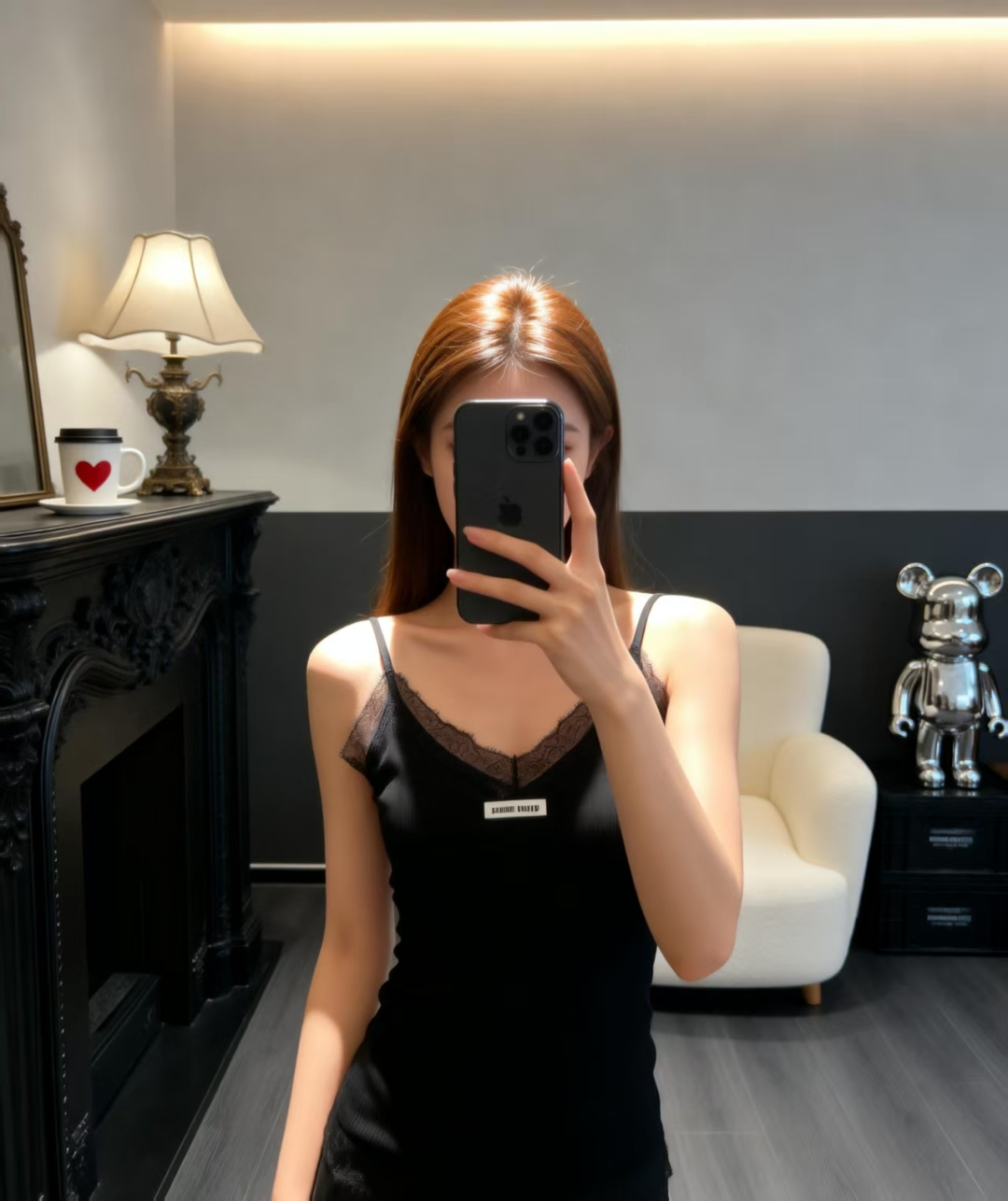 🆕M家🆕 早春新款 纯色蕾丝花边针织吊带颜色：白色 黑色尺码：36.38.40
