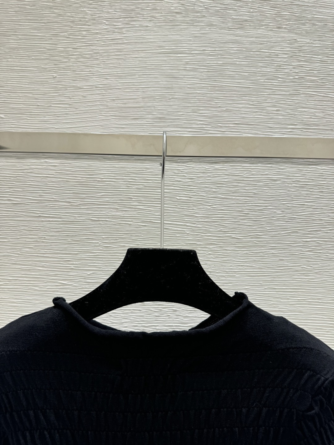 🆕M家🆕 早春新款 纯色简约针织短袖裙颜色：黑色尺码：36.38.40
