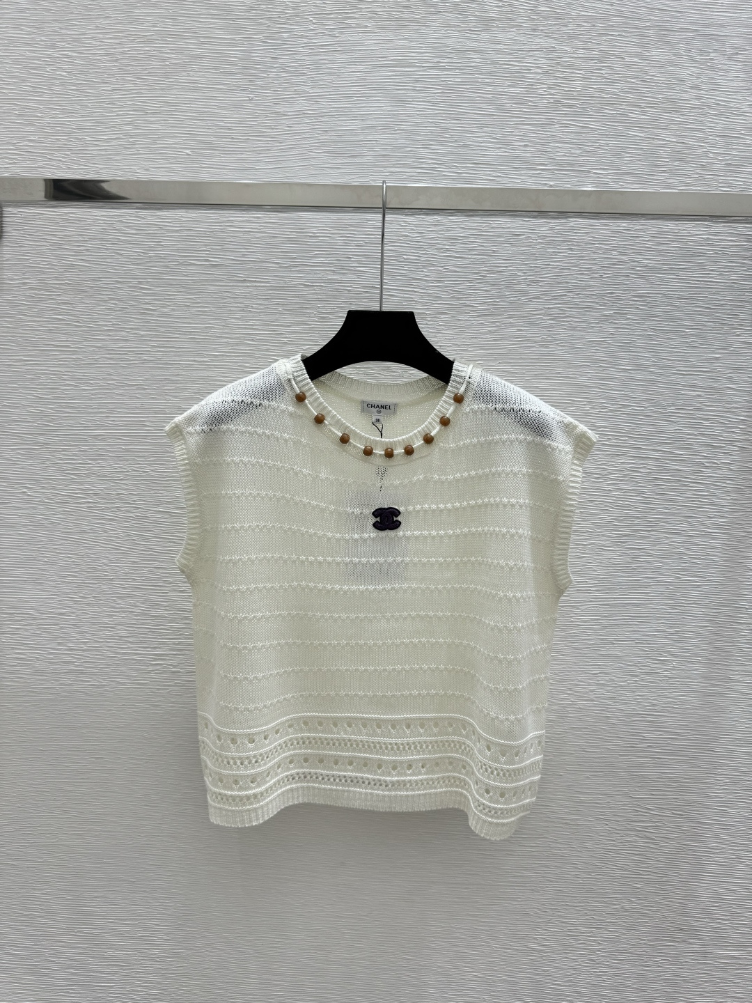 🆕CH家🆕 早春新款 纯色镂空圆领针织背心颜色：白色 蓝色尺码：36.38.40