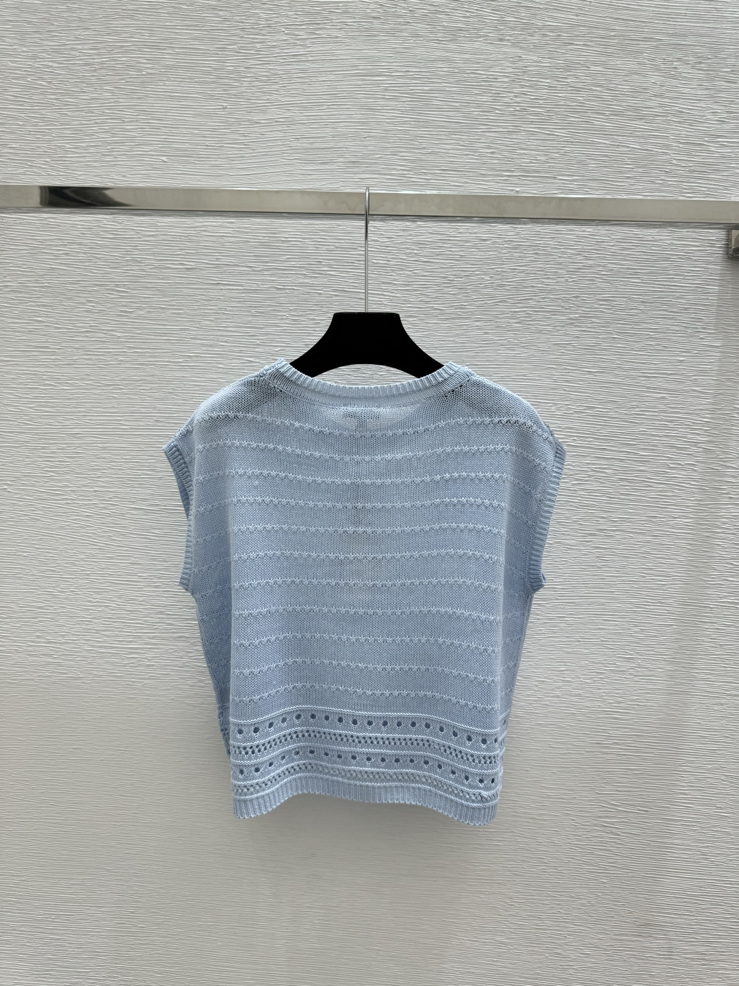 🆕CH家🆕 早春新款 纯色镂空圆领针织背心颜色：白色 蓝色尺码：36.38.40