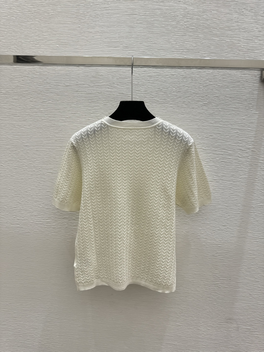 🆕AW家🆕 早春新款 重工钉珠圆领针织短袖颜色：白色 宝蓝尺码：36.38.40
