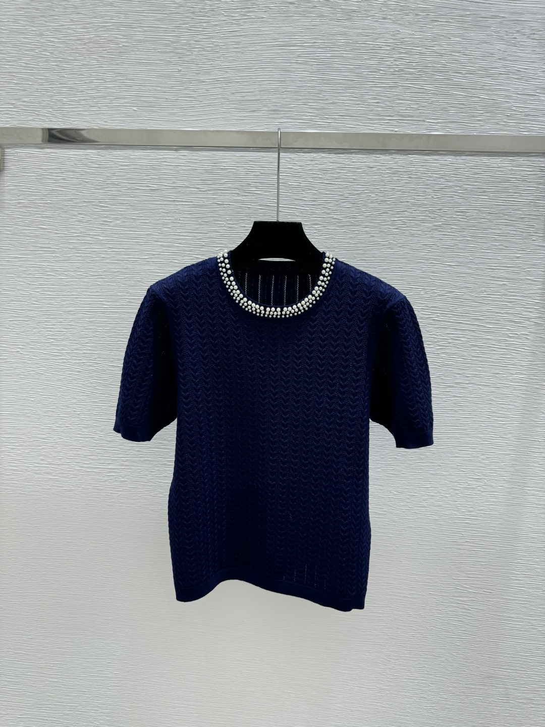 🆕AW家🆕 早春新款 重工钉珠圆领针织短袖颜色：白色 宝蓝尺码：36.38.40