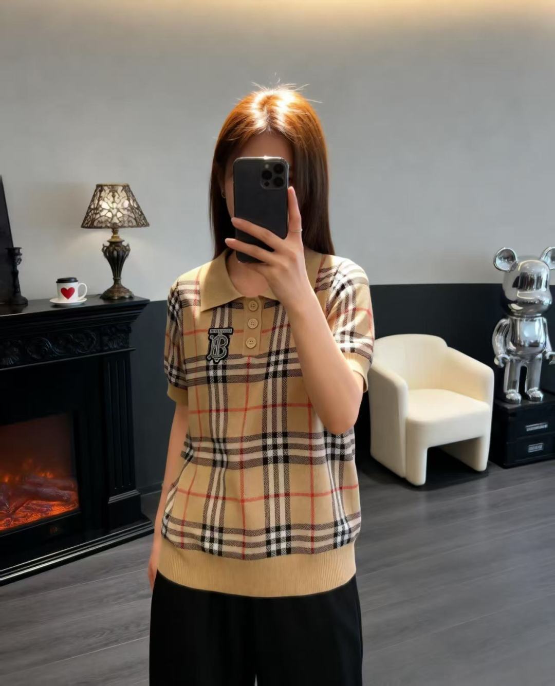 🆕BU家🆕 早春新款 撞色格子条纹翻领针织短袖颜色： 卡其尺码：36.38.40