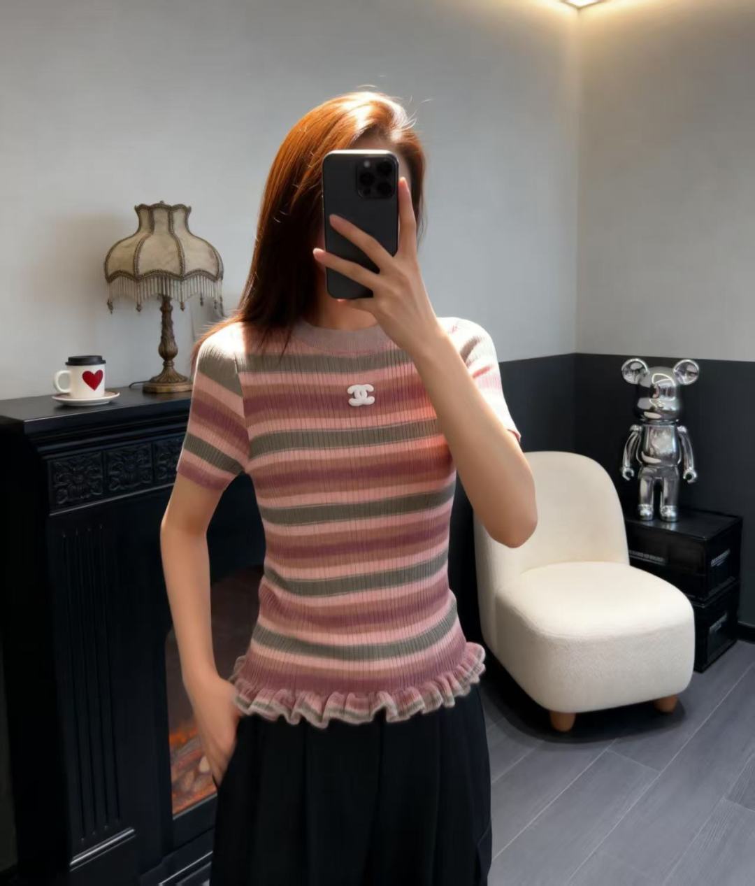🆕CH家🆕 早春新款 撞色条纹圆领荷叶边针织短袖颜色： 黄色 粉色尺码：36.38.40